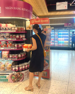 Saky Foods triển khai chương trình dùng thử chả giò kèm ưu đãi tại AEON Nguyễn Văn Linh (25–26/10/2025) 3 Saky Foods